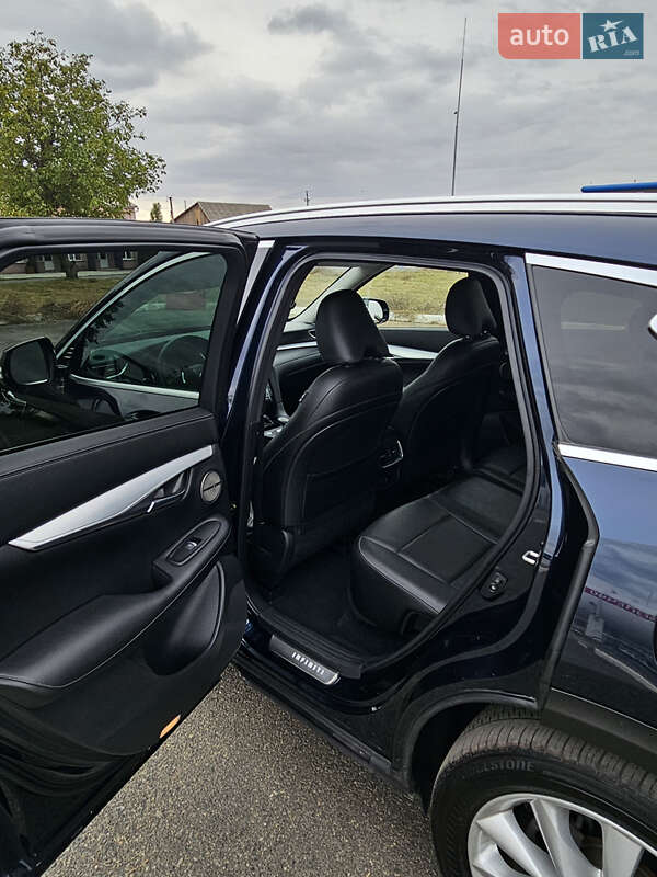 Позашляховик / Кросовер Infiniti QX50 2018 в Гайвороні