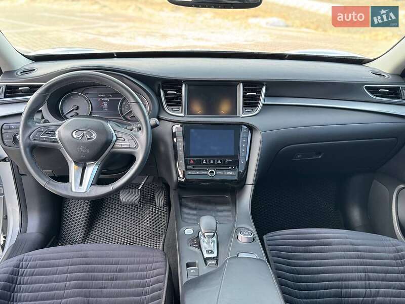 Внедорожник / Кроссовер Infiniti QX50 2020 в Черкассах