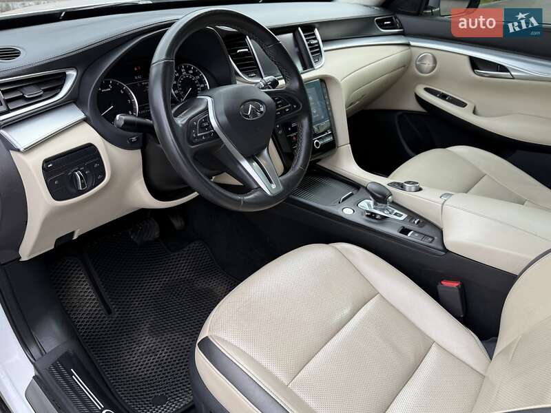 Внедорожник / Кроссовер Infiniti QX50 2018 в Киеве