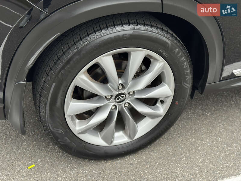 Внедорожник / Кроссовер Infiniti QX50 2019 в Киеве