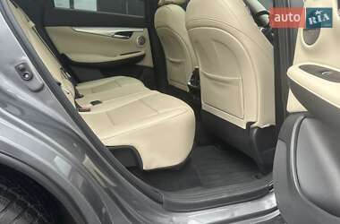 Внедорожник / Кроссовер Infiniti QX50 2021 в 