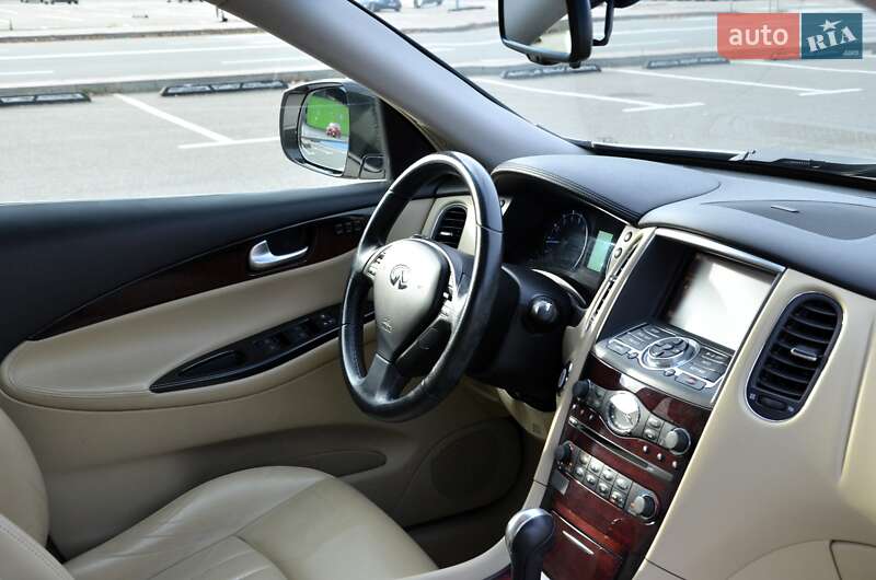 Внедорожник / Кроссовер Infiniti QX50 2017 в Киеве фото 40 Внедорожник / Кроссовер Infiniti QX50 2017 в Киеве