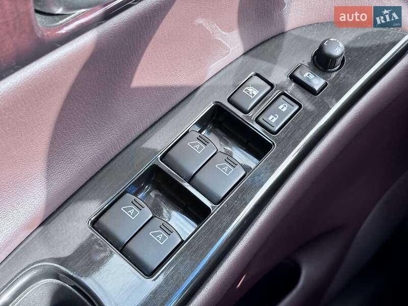 Позашляховик / Кросовер Infiniti QX50 2013 в Харкові фото 25 Позашляховик / Кросовер Infiniti QX50 2013 в Харкові