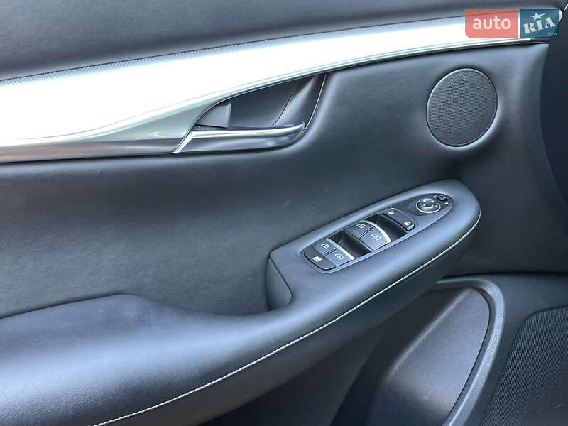 Внедорожник / Кроссовер Infiniti QX50 2019 в Киеве