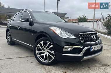 Внедорожник / Кроссовер Infiniti QX50 2016 в 