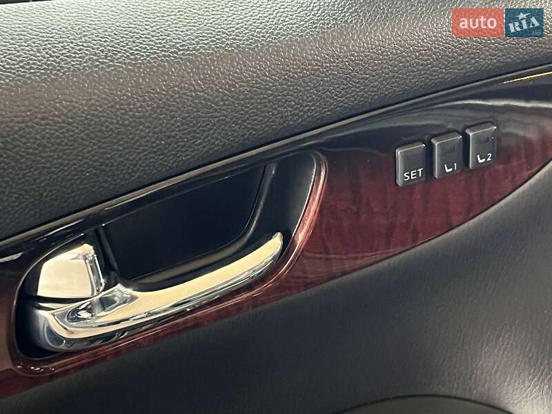 Позашляховик / Кросовер Infiniti QX50 2016 в Одесі