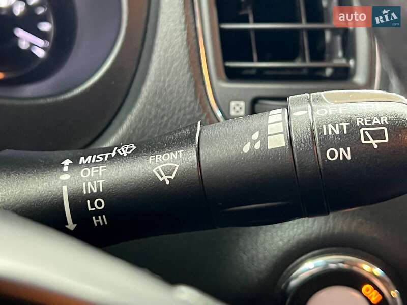 Позашляховик / Кросовер Infiniti QX50 2016 в Одесі