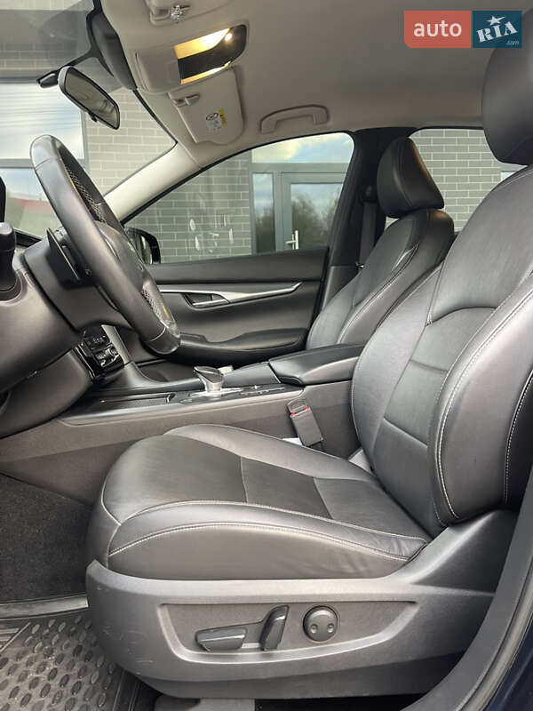 Внедорожник / Кроссовер Infiniti QX50 2018 в Ужгороде