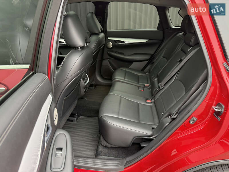 Внедорожник / Кроссовер Infiniti QX50 2018 в Киеве