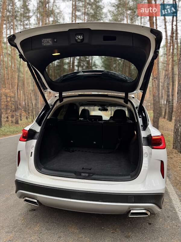 Внедорожник / Кроссовер Infiniti QX50 2019 в Полтаве фото 14 Внедорожник / Кроссовер Infiniti QX50 2019 в Полтаве