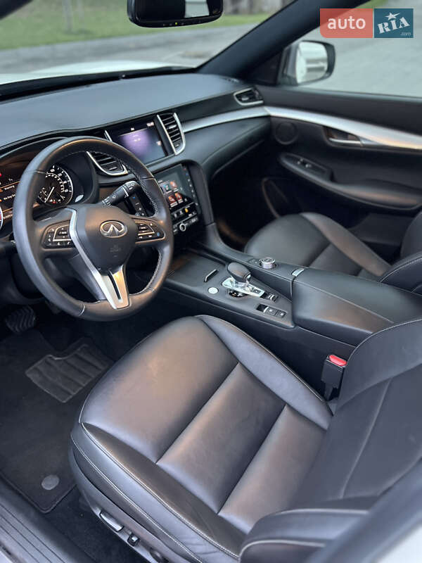 Внедорожник / Кроссовер Infiniti QX50 2021 в Светловодске