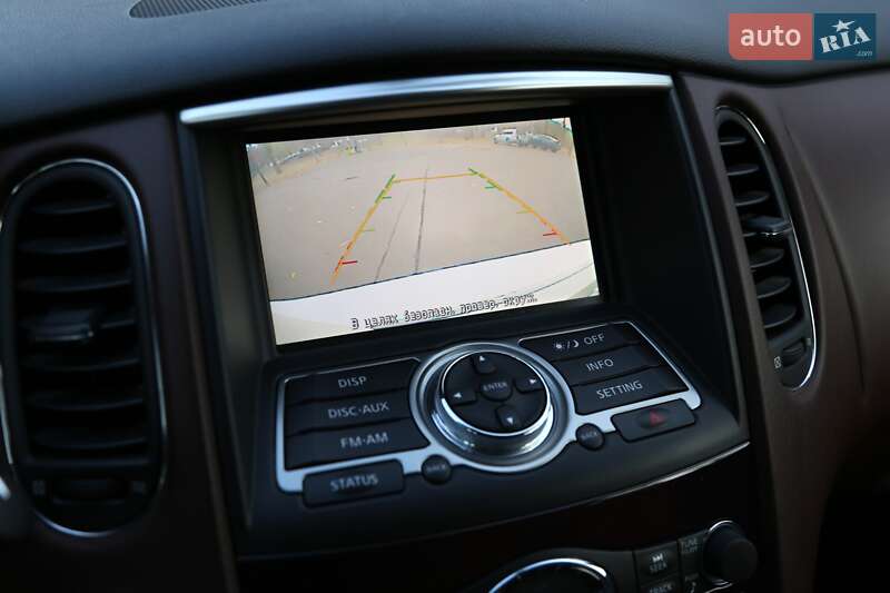 Внедорожник / Кроссовер Infiniti QX50 2017 в Киеве