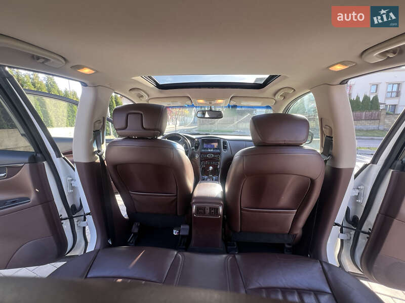 Позашляховик / Кросовер Infiniti QX50 2013 в Рівному