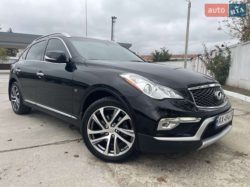 Позашляховик / Кросовер Infiniti QX50 2016 в Харкові