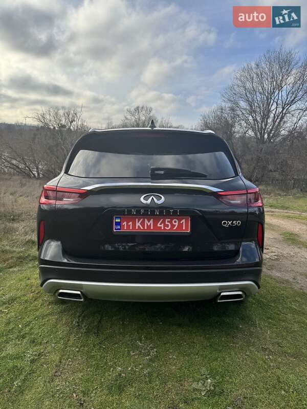Внедорожник / Кроссовер Infiniti QX50 2018 в Корсуне-Шевченковском
