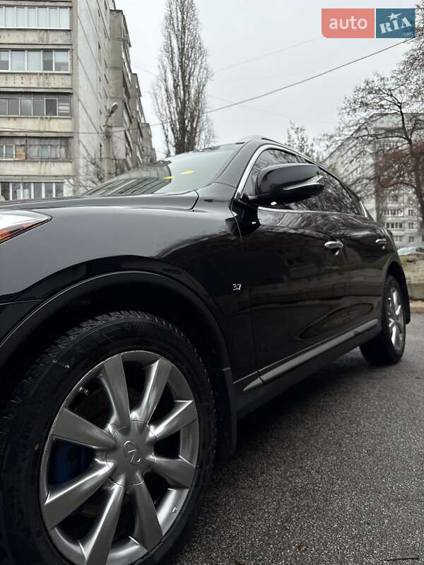 Позашляховик / Кросовер Infiniti QX50 2017 в Харкові