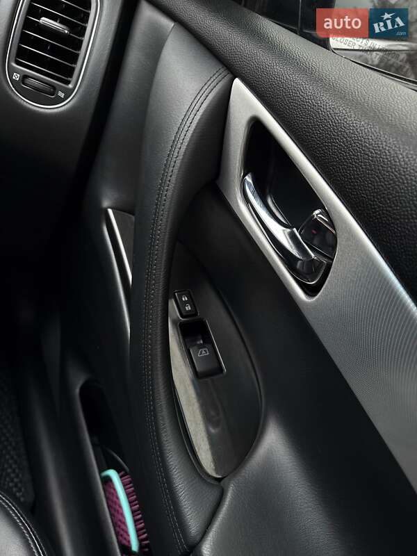 Позашляховик / Кросовер Infiniti QX50 2017 в Харкові