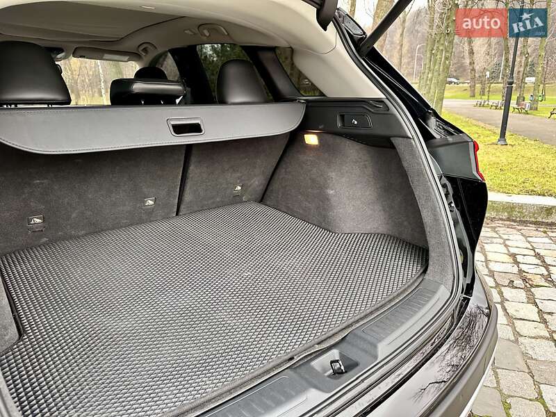 Внедорожник / Кроссовер Infiniti QX50 2019 в Киеве