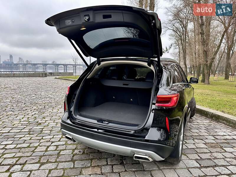 Внедорожник / Кроссовер Infiniti QX50 2019 в Киеве