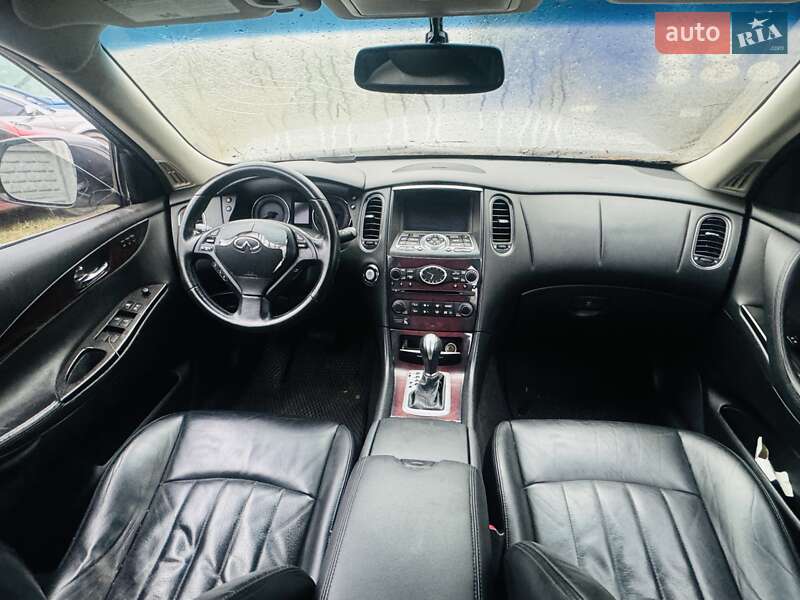 Позашляховик / Кросовер Infiniti QX50 2017 в Білогородці