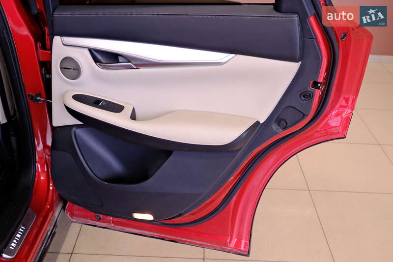 Внедорожник / Кроссовер Infiniti QX50 2021 в Одессе