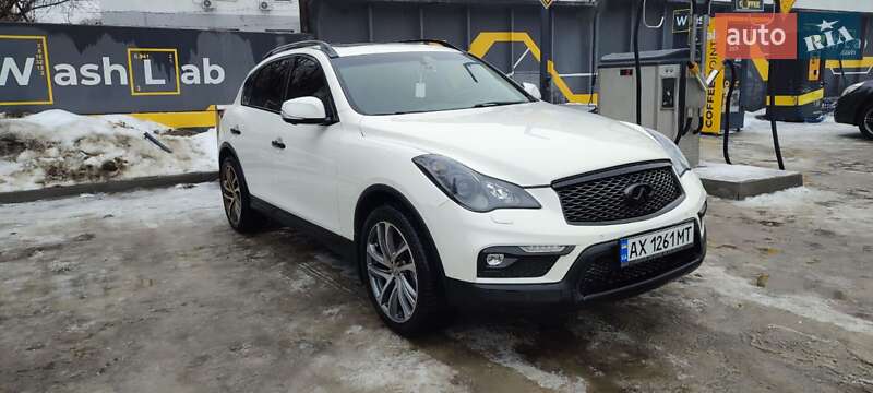 Infiniti QX50 2016