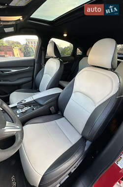 Позашляховик / Кросовер Infiniti QX55 2021 в 