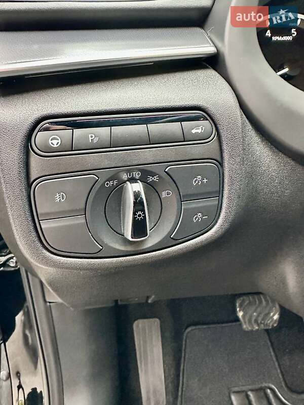 Внедорожник / Кроссовер Infiniti QX55 2023 в Киеве