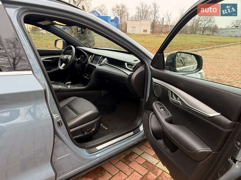 Внедорожник / Кроссовер Infiniti QX55 2023 в Харькове