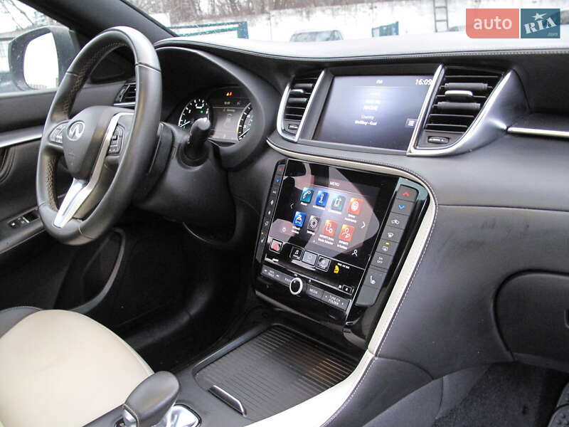 Внедорожник / Кроссовер Infiniti QX55 2021 в Киеве