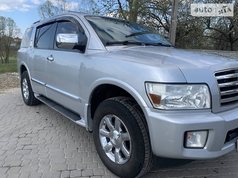 Позашляховик / Кросовер Infiniti QX56 2004 в Львові