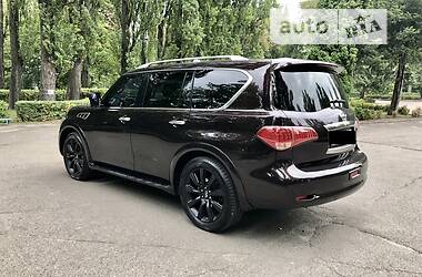 Внедорожник / Кроссовер Infiniti QX56 2010 в Киеве