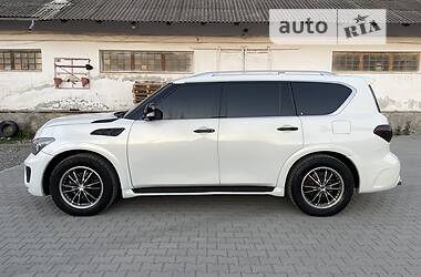 Позашляховик / Кросовер Infiniti QX56 2011 в Чернівцях