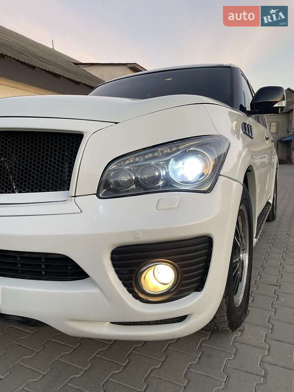 Позашляховик / Кросовер Infiniti QX56 2011 в Чернівцях