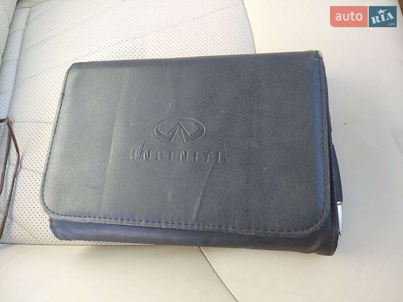 Внедорожник / Кроссовер Infiniti QX56 2011 в Житомире