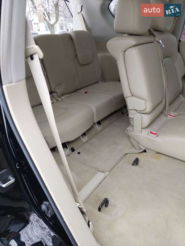 Внедорожник / Кроссовер Infiniti QX56 2011 в Житомире