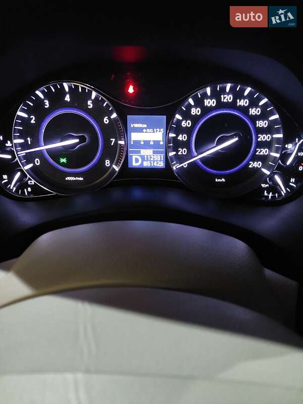 Внедорожник / Кроссовер Infiniti QX56 2011 в Житомире