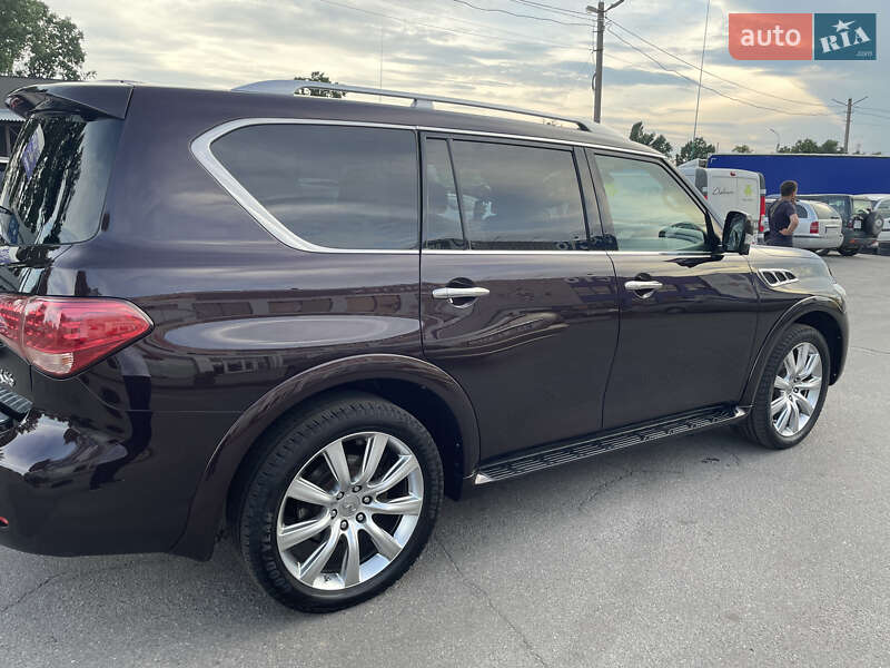 Внедорожник / Кроссовер Infiniti QX56 2011 в Виннице