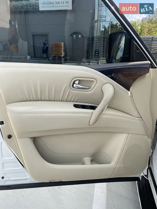 Infiniti QX56 2012 VIN JN1JANZ62U0002915 фото оголошення 19 з 74