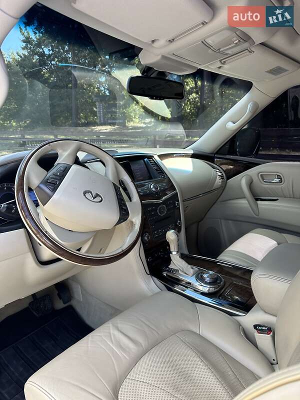 Внедорожник / Кроссовер Infiniti QX56 2011 в Днепре