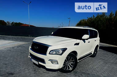 Внедорожник / Кроссовер Infiniti QX56 2012 в Залещиках