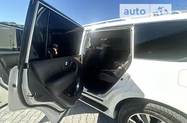 Infiniti QX56 2012