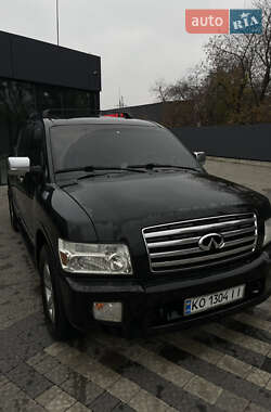 Внедорожник / Кроссовер Infiniti QX56 2004 в 