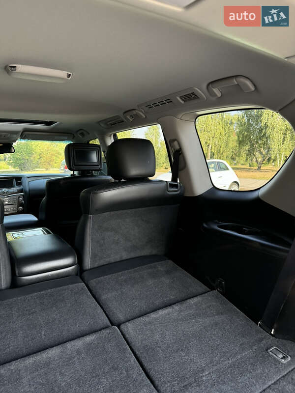 Внедорожник / Кроссовер Infiniti QX56 2010 в Чернигове