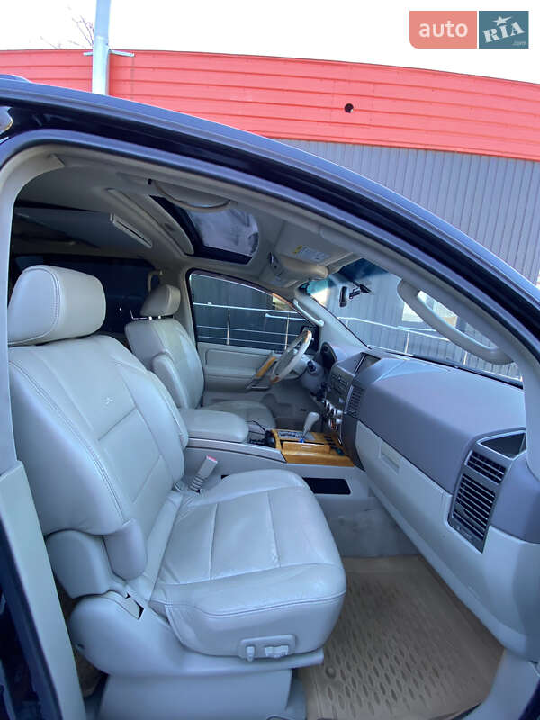 Внедорожник / Кроссовер Infiniti QX56 2005 в Белой Церкви