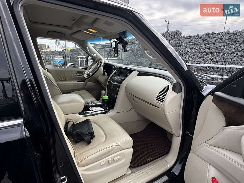 Внедорожник / Кроссовер Infiniti QX56 2011 в Житомире