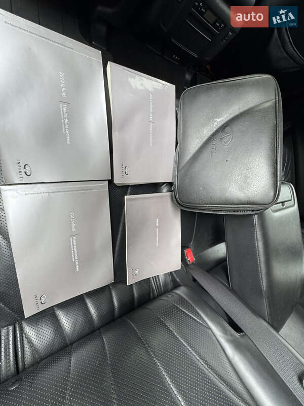 Внедорожник / Кроссовер Infiniti QX56 2012 в Киеве