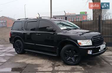Внедорожник / Кроссовер Infiniti QX56 2005 в 