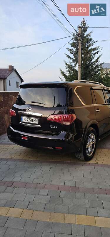 Infiniti QX56 2010