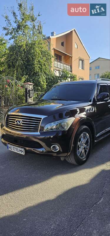 Infiniti QX56 2010